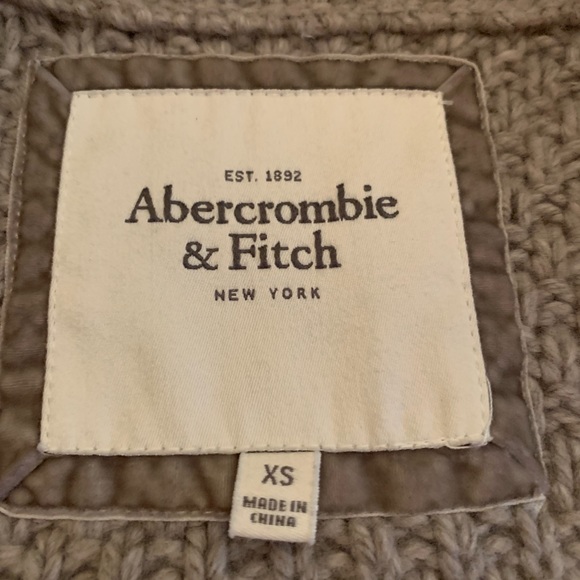 Abercrombie & Fitch XS tan woolen sleeveless top - Picture 5 of 8
